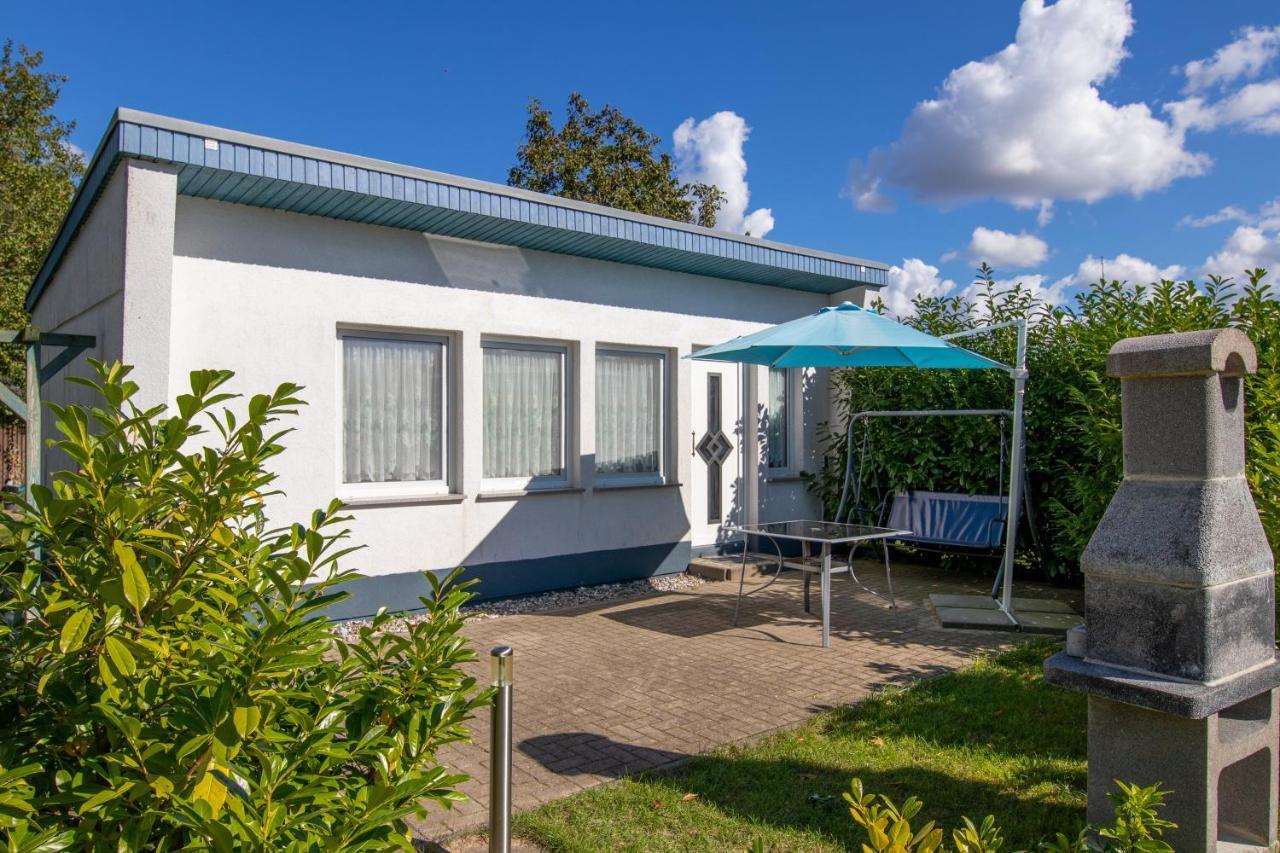 בארת' Bungalow Am Waldrand מראה חיצוני תמונה